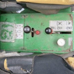 foto NEPOJÍZDNÝ! 10t válec kloub Bomag 164 AD problém elektro