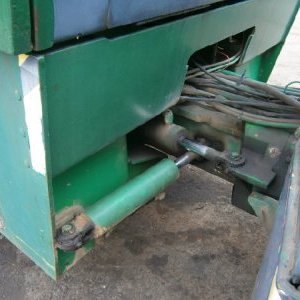 foto NEPOJÍZDNÝ! 10t válec kloub Bomag 164 AD problém elektro